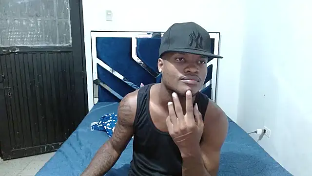 MiguelAngelxl online show from September 2025 12:55:01 AM