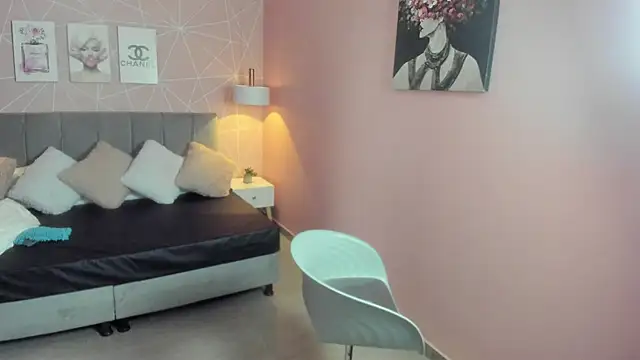 zara  sweet online show from March 2026 01:26:01 PM