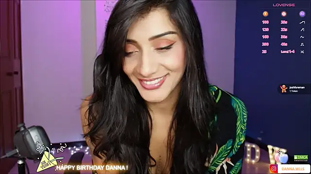 Dannawells online show from December 2024 02:41:01 AM