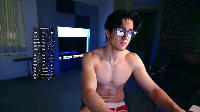 Snapshot of ChristianLevine_ chatting on May 2026 07:43:02 PM ChristianLevine online show from May 2026 07:43:02 PM