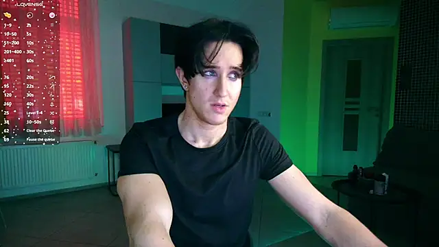 Snapshot of ChristianLevine_ chatting on May 2026 08:19:02 AM ChristianLevine online show from May 2026 08:19:02 AM