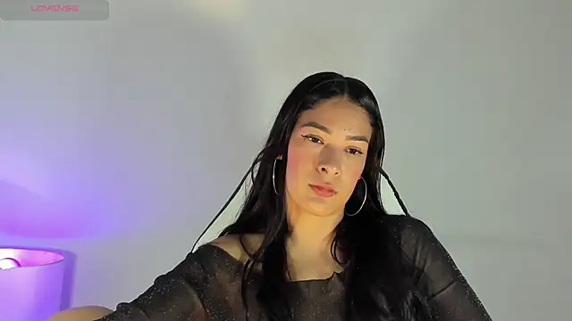 bella hadid1  online show from February 2025 10:08:02 PM