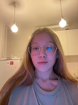 Eva Weyne online show from January 2025 06:45:02 PM