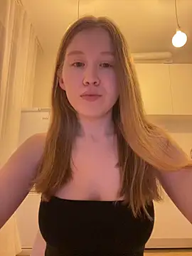 Eva Weyne online show from February 2026 05:33:01 PM