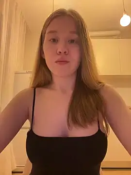 Eva Weyne online show from March 2026 08:26:02 PM