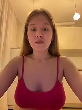 Snapshot of Eva_Weyne chatting on June 2026 09:26:02 PM Eva Weyne online show from June 2026 09:26:02 PM