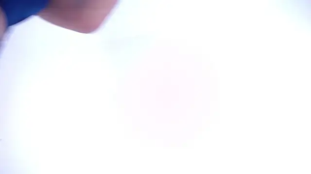 Snapshot of Queenvalery21cm chatting on July 2026 09:05:02 AM Queenvalery21cm online show from July 2026 09:05:02 AM