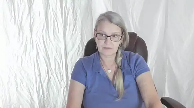 irinamaux online show from February 2025 08:59:02 AM