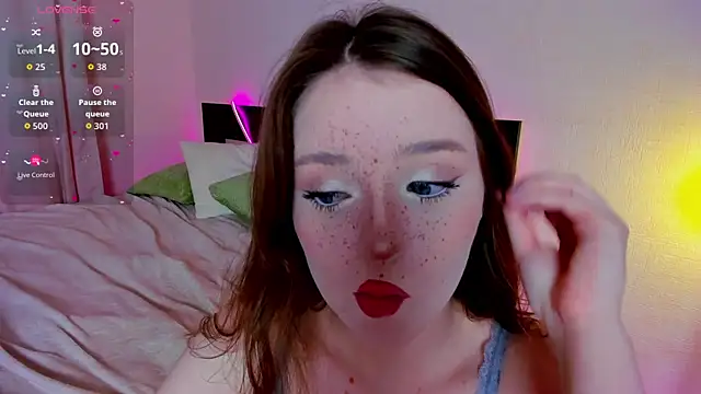 lexxxxxxi online show from September 2025 07:04:02 PM