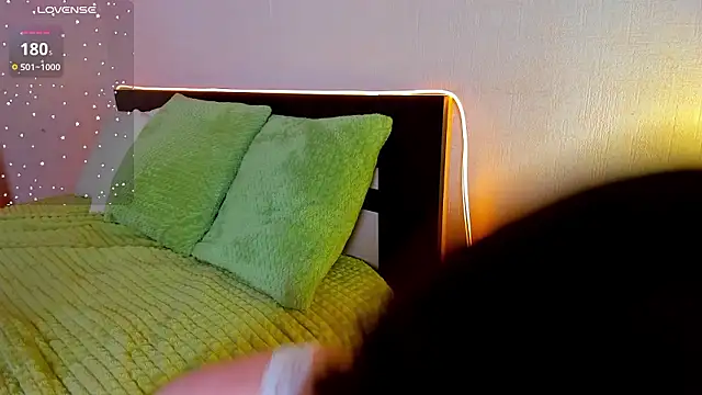 Snapshot of lexxxxxxi chatting on February 2026 06:39:01 PM lexxxxxxi online show from February 2026 06:39:01 PM