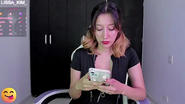 Lissa Kim  online show from January 2025 05:42:02 PM