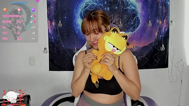 Lissa Kim  online show from March 2025 05:18:01 PM