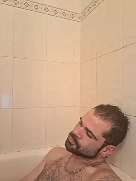 Zander823 online show from February 2026 04:57:02 AM