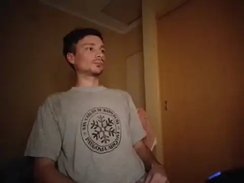 Babyyoda97 online show from November 2025 12:43:01 AM