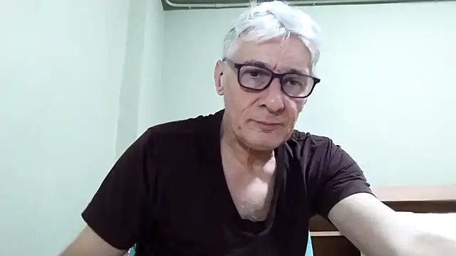 Snapshot of BIGUNCUTHARDCOCK chatting on January 2026 02:55:02 PM BIGUNCUTHARDCOCK online show from January 2026 02:55:02 PM