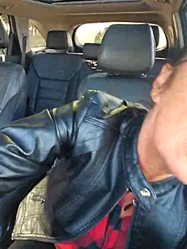 Misses-Cougar online show from October 2025 08:48:01 AM