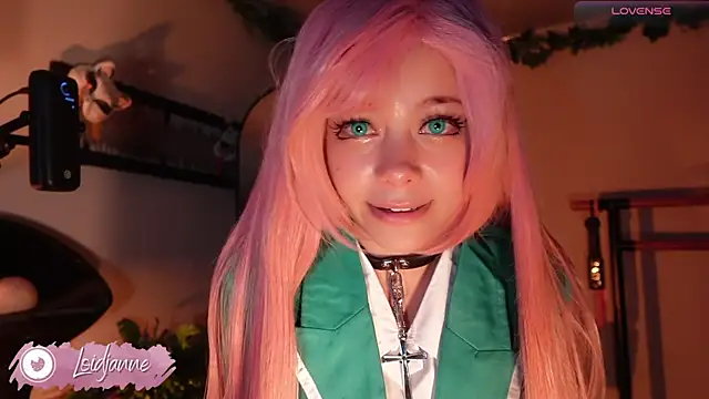 loIijanne online show from November 2025 12:56:01 AM