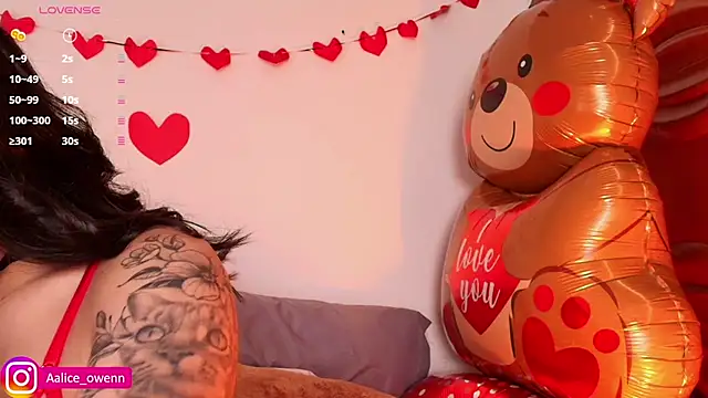 Aliceowenn online show from February 2025 09:10:01 PM