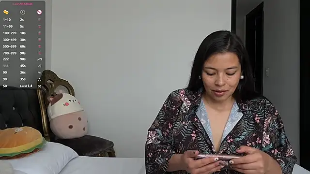 2SummerLove1 online show from March 2025 07:32:02 PM