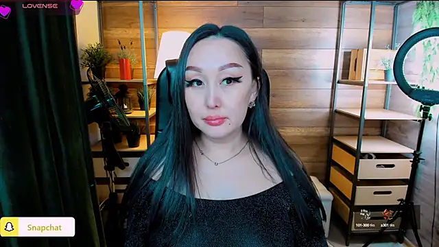 Snapshot of Julianna_Jami chatting on February 2025 11:44:02 AM Julianna Jami online show from February 2025 11:44:02 AM