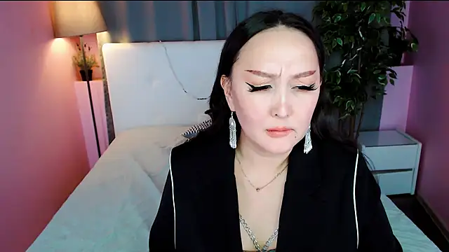 Snapshot of Julianna_Jami chatting on February 2025 03:27:01 PM Julianna Jami online show from February 2025 03:27:01 PM