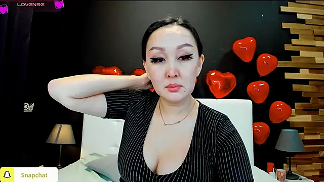 Snapshot of Julianna_Jami chatting on February 2025 11:11:01 AM Julianna Jami online show from February 2025 11:11:01 AM