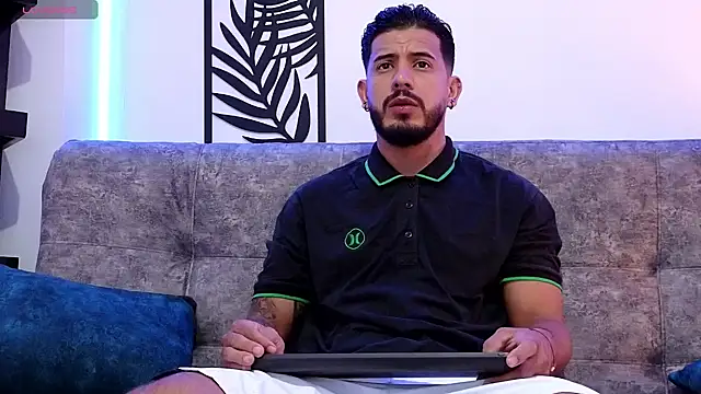 Snapshot of Bruno_Mattos chatting on January 2025 09:41:01 PM Bruno Mattos online show from January 2025 09:41:01 PM