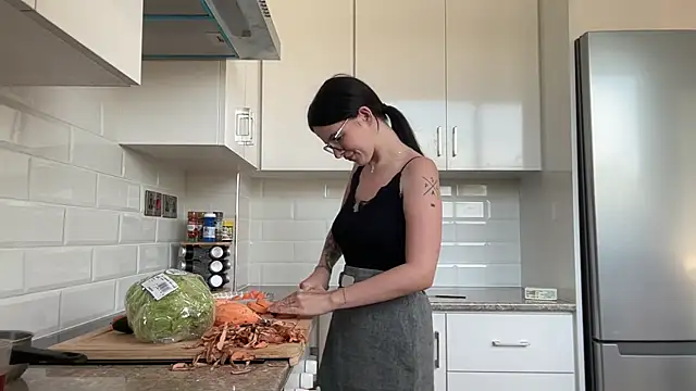 RoxiBlack online show from November 2025 07:40:01 AM