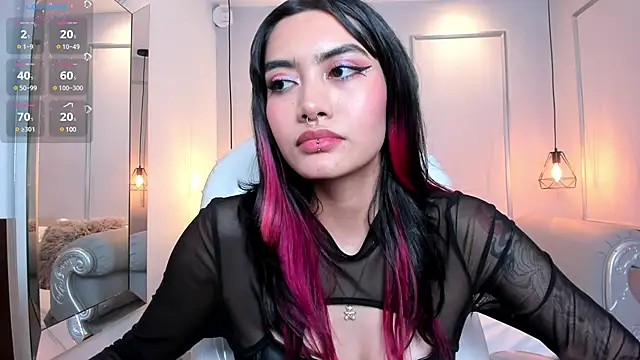 AzuraKindong online show from January 2025 01:33:01 AM