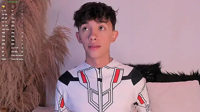 Tomy Rox online show from January 2025 07:04:01 PM