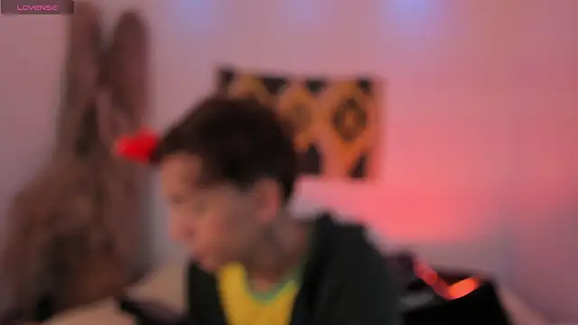 Tomy Rox online show from February 2025 08:34:02 PM