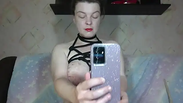DarkIlona online show from June 2026 07:08:01 AM