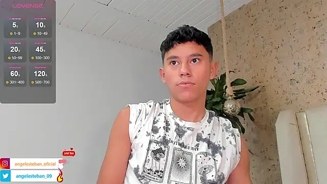 Angel esteban fx online show from February 2025 04:24:02 AM