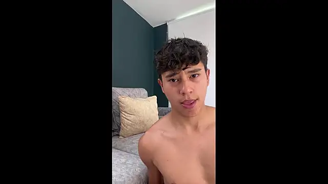 Angel esteban fx online show from March 2026 09:31:02 PM