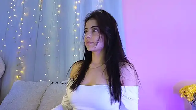 hannacruzsj online show from October 2025 07:45:02 PM