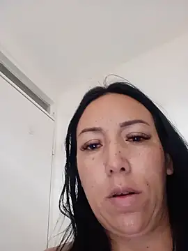 Snapshot of Laura_martin_ chatting on May 2026 12:34:02 PM Laura martin online show from May 2026 12:34:02 PM