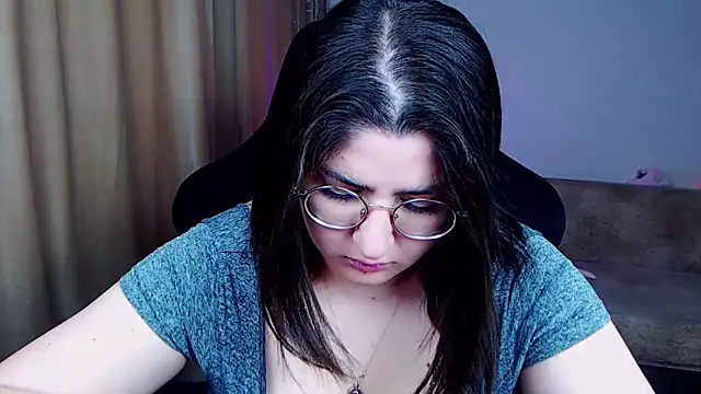 Crazy Bunya online show from April 2026 01:32:02 PM