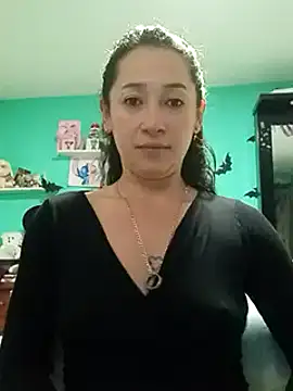 emilypoppy3 online show from March 2025 12:35:02 PM