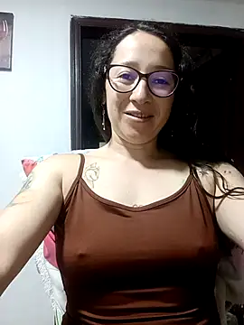 emilypoppy3 online show from September 2025 09:28:02 PM