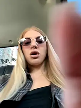 NewLale online show from September 2025 03:18:02 AM