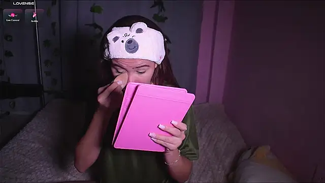 IsabellaFerreiraa online show from February 2025 06:03:01 AM