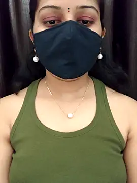 Angleannie online show from April 2026 05:27:01 PM