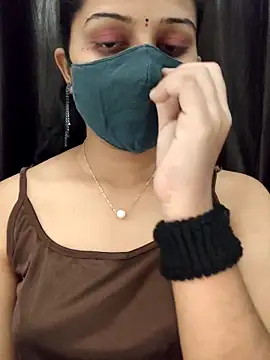 Angleannie online show from April 2026 04:12:01 PM