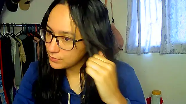 brittanycheeks online show from December 2024 02:17:02 PM