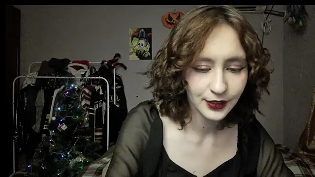 Snapshot of JoannaTompson chatting on December 2024 12:57:01 AM JoannaTompson online show from December 2024 12:57:01 AM