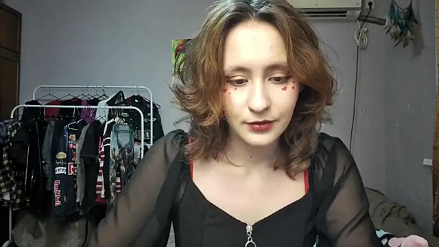 Snapshot of JoannaTompson chatting on February 2025 09:26:02 PM JoannaTompson online show from February 2025 09:26:02 PM