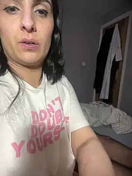 SEXY-ZENA online show from December 2024 01:10:01 AM