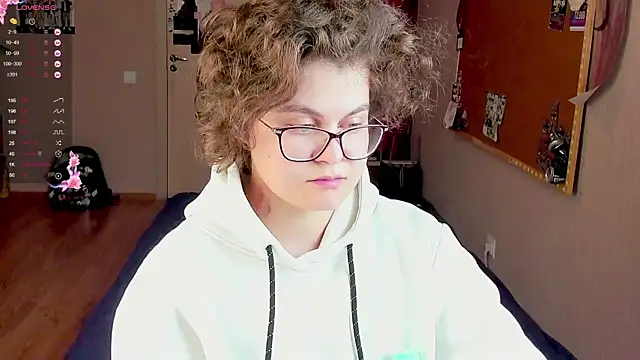 Sashy Way online show from December 2024 10:01:02 AM