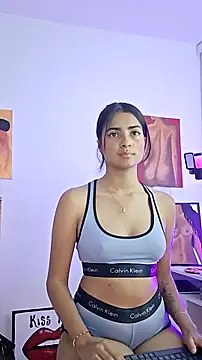 Snapshot of Yues050600 chatting on March 2025 03:20:01 AM Yues050600 online show from March 2025 03:20:01 AM