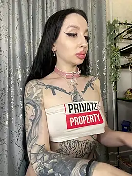 Molly  Moon online show from February 2026 06:40:02 AM